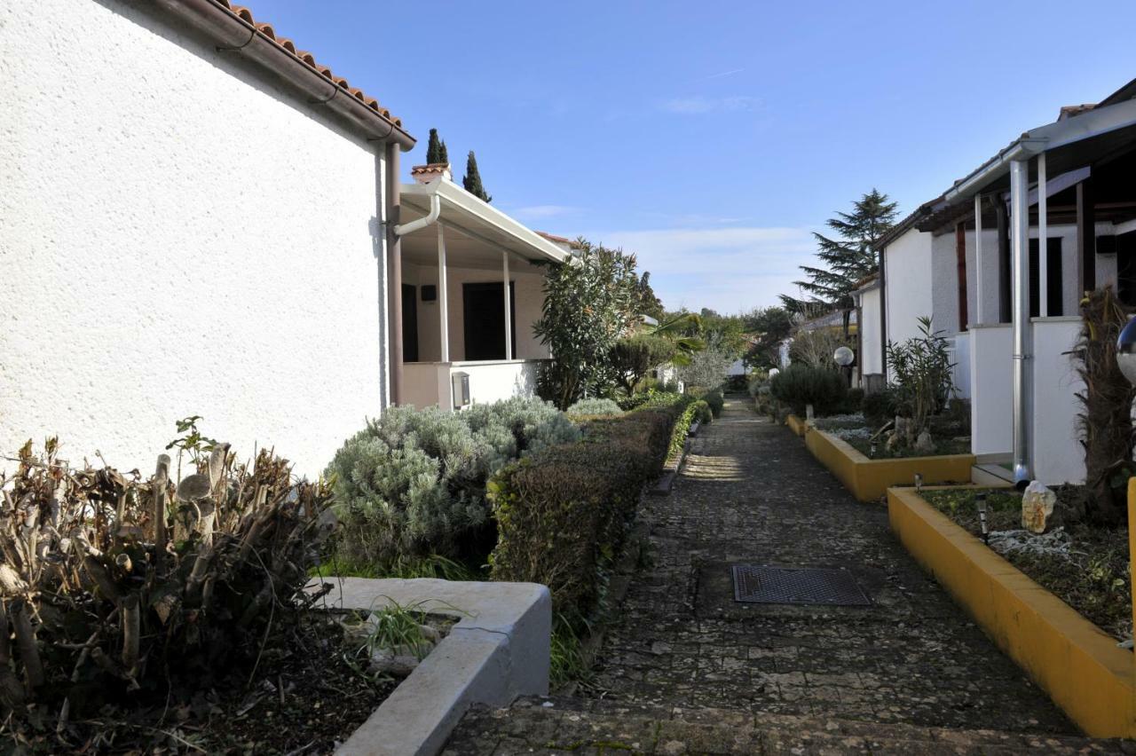 Holiday House Lena Πόρετς Εξωτερικό φωτογραφία